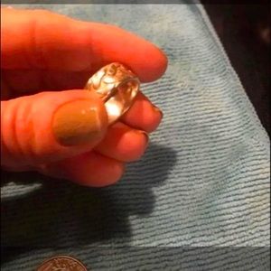 ⭕️ 925Sterling silver ring SZ 7